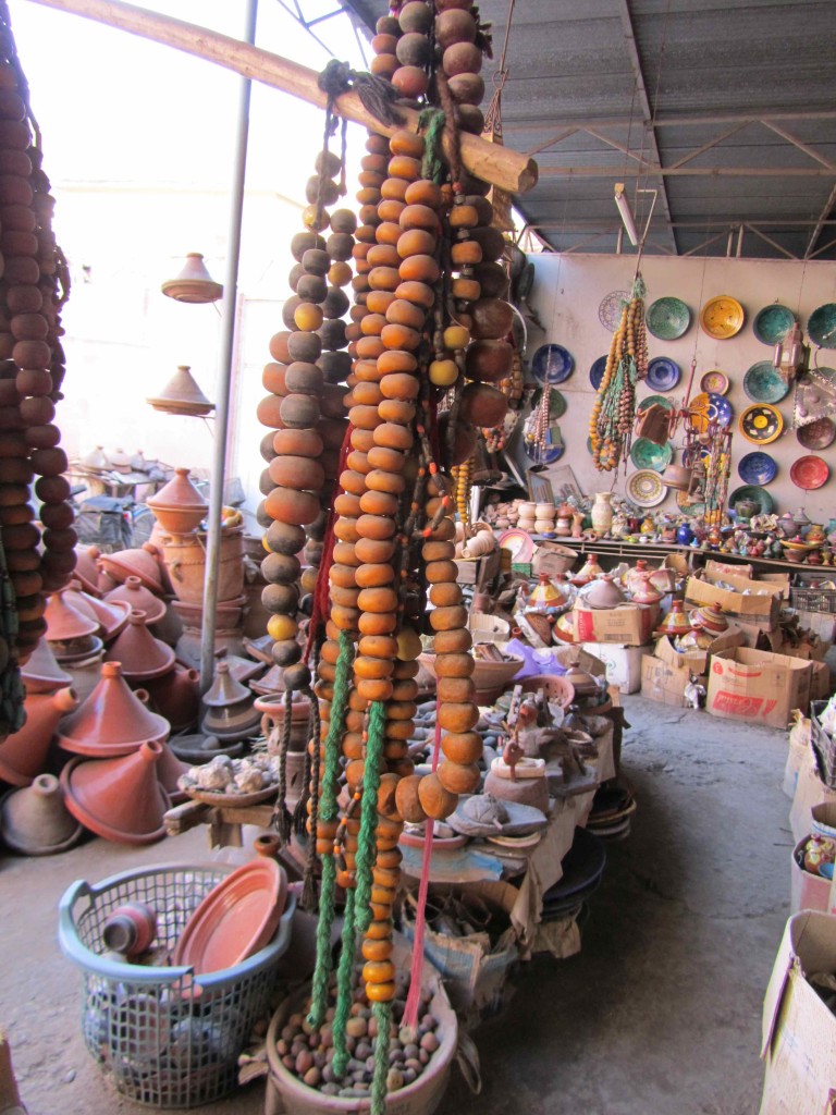 Jewellery and pottery in the Souk Arab